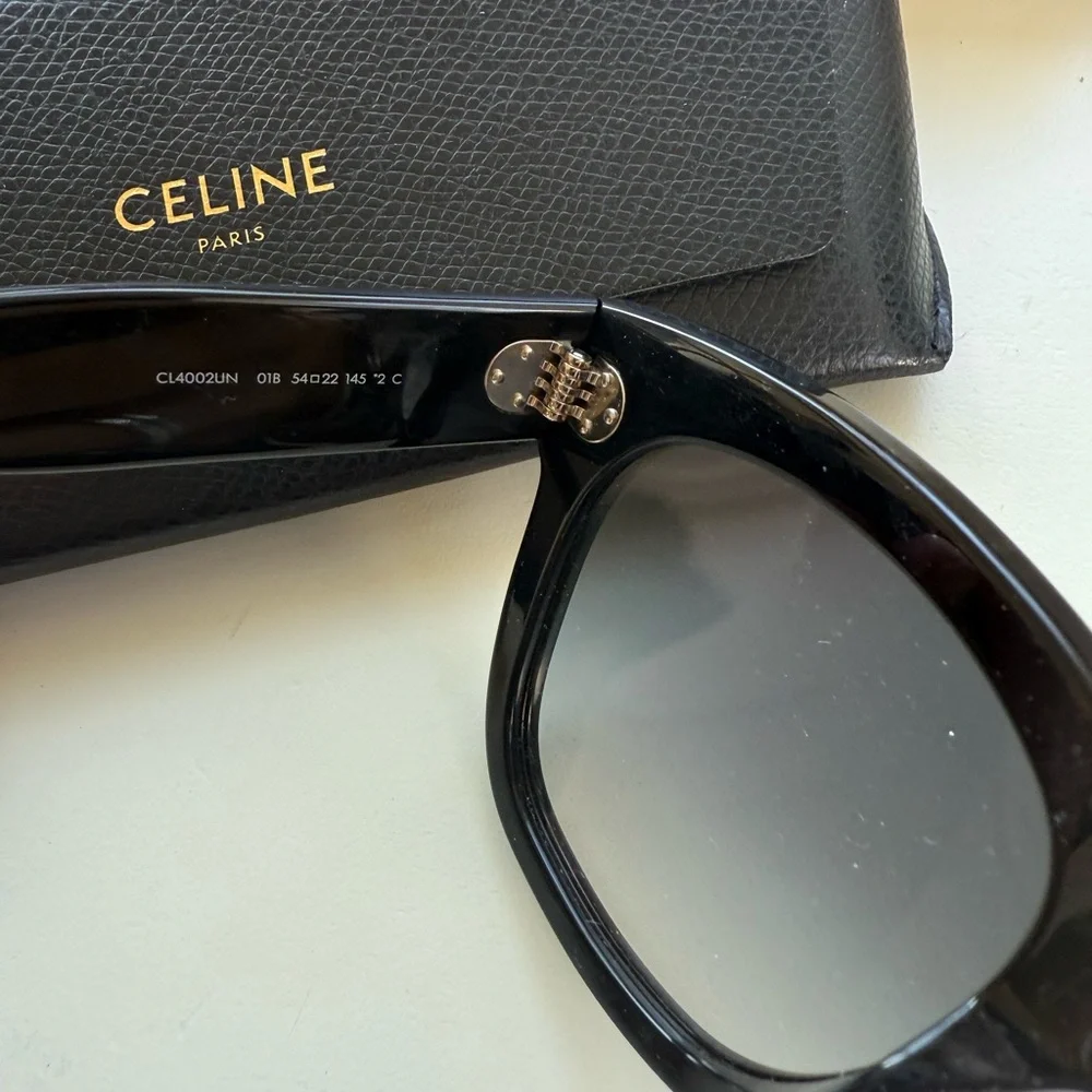 Celine Elegant Black Sunglasses - Picture 3 of 4